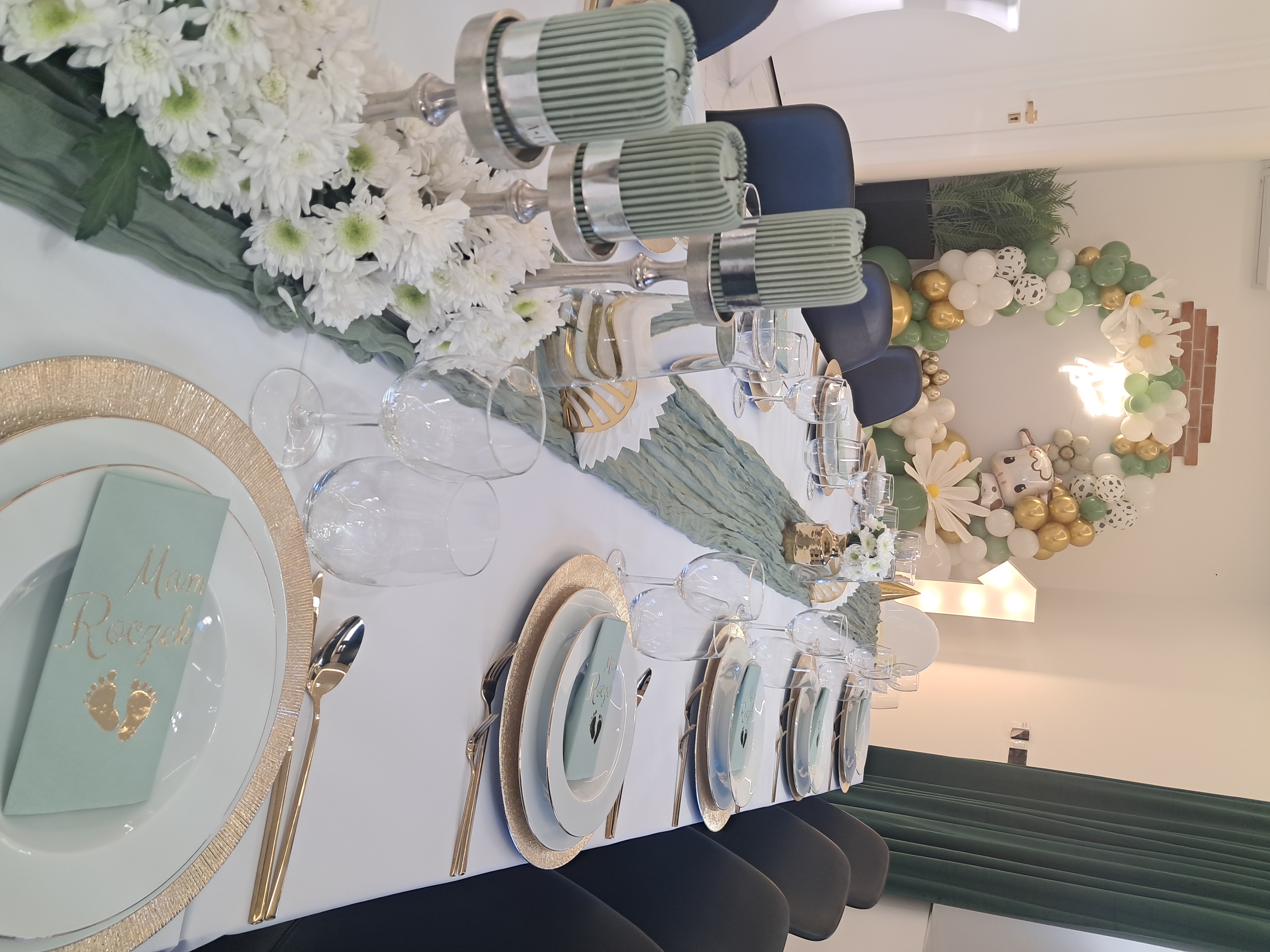 Stara Poczta — elegancka zastawa stołowa